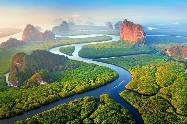 James Bond Island