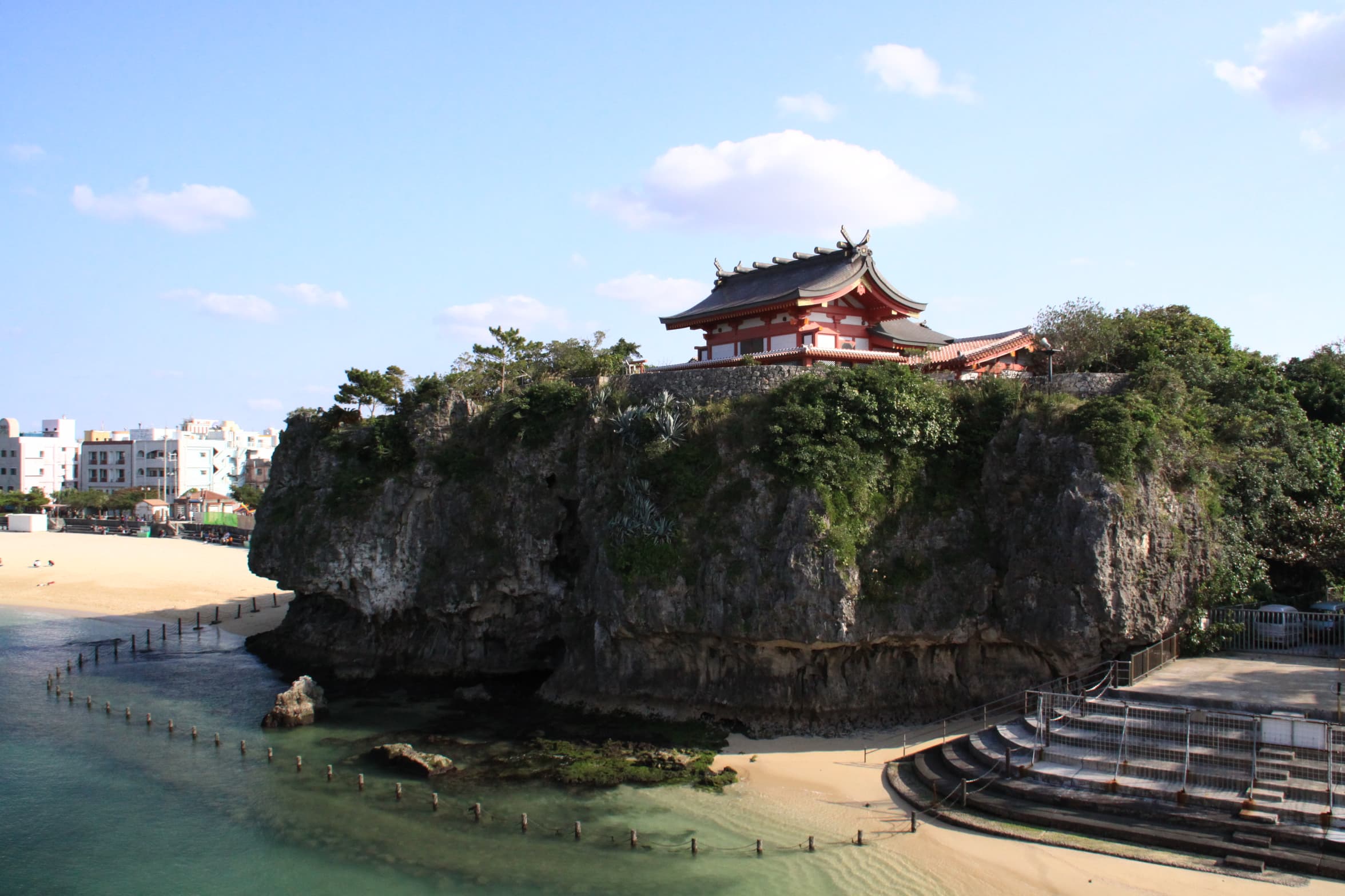 Naminoue Beach